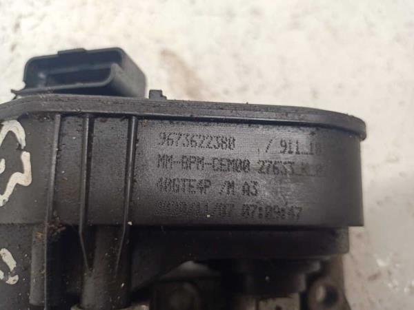 BOITIER PAPILLON CITROEN / PEUGEOT 1.2VTI - Vue 7